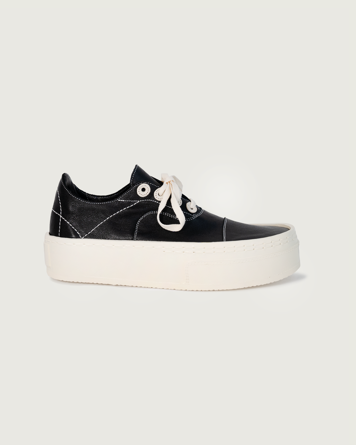 Custom Oxford 2” pltfrm