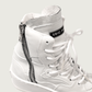 sportboot black leather painted white